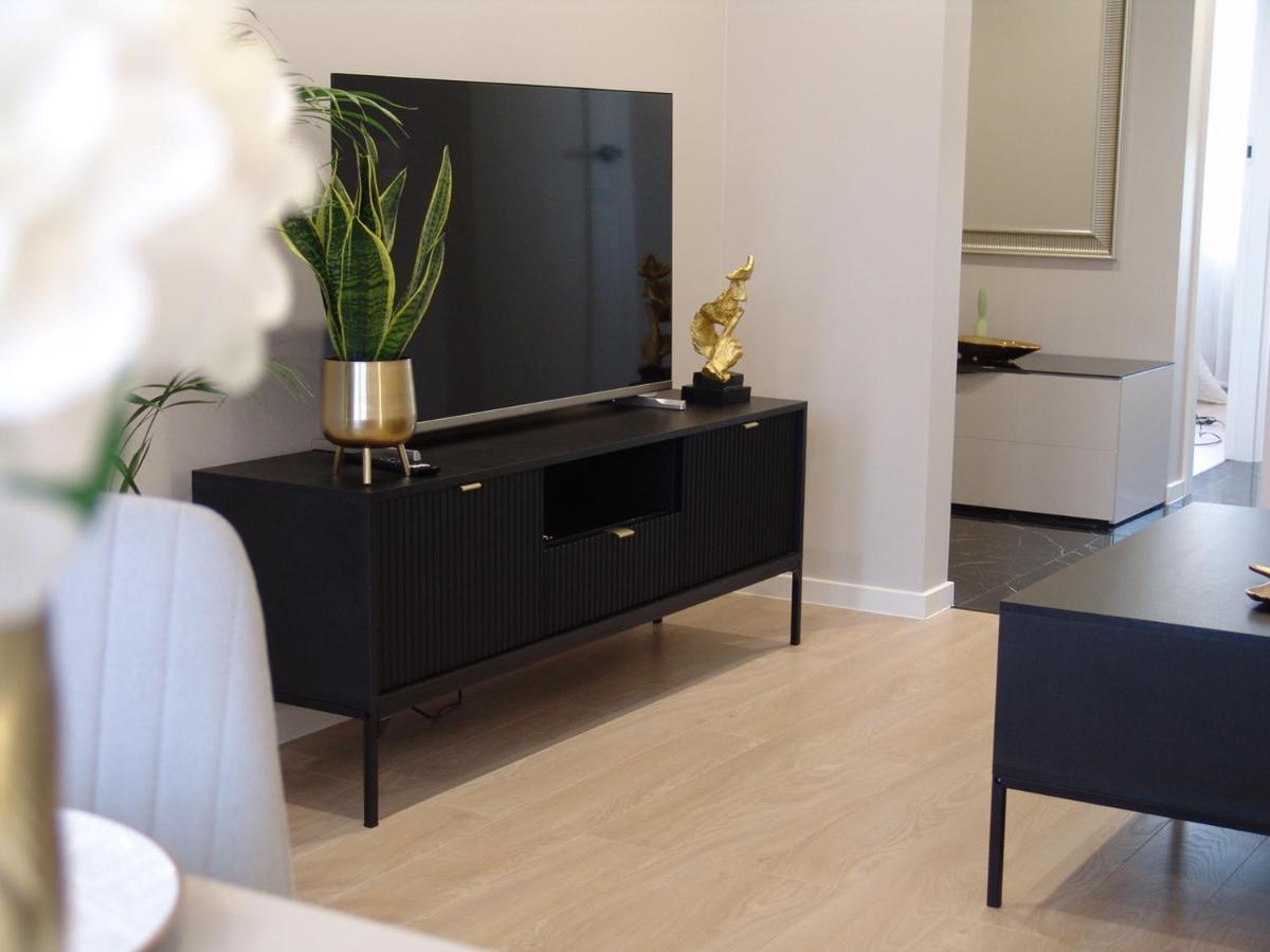 Zb Apartment Beige Piekary Slaskie Bagian luar foto