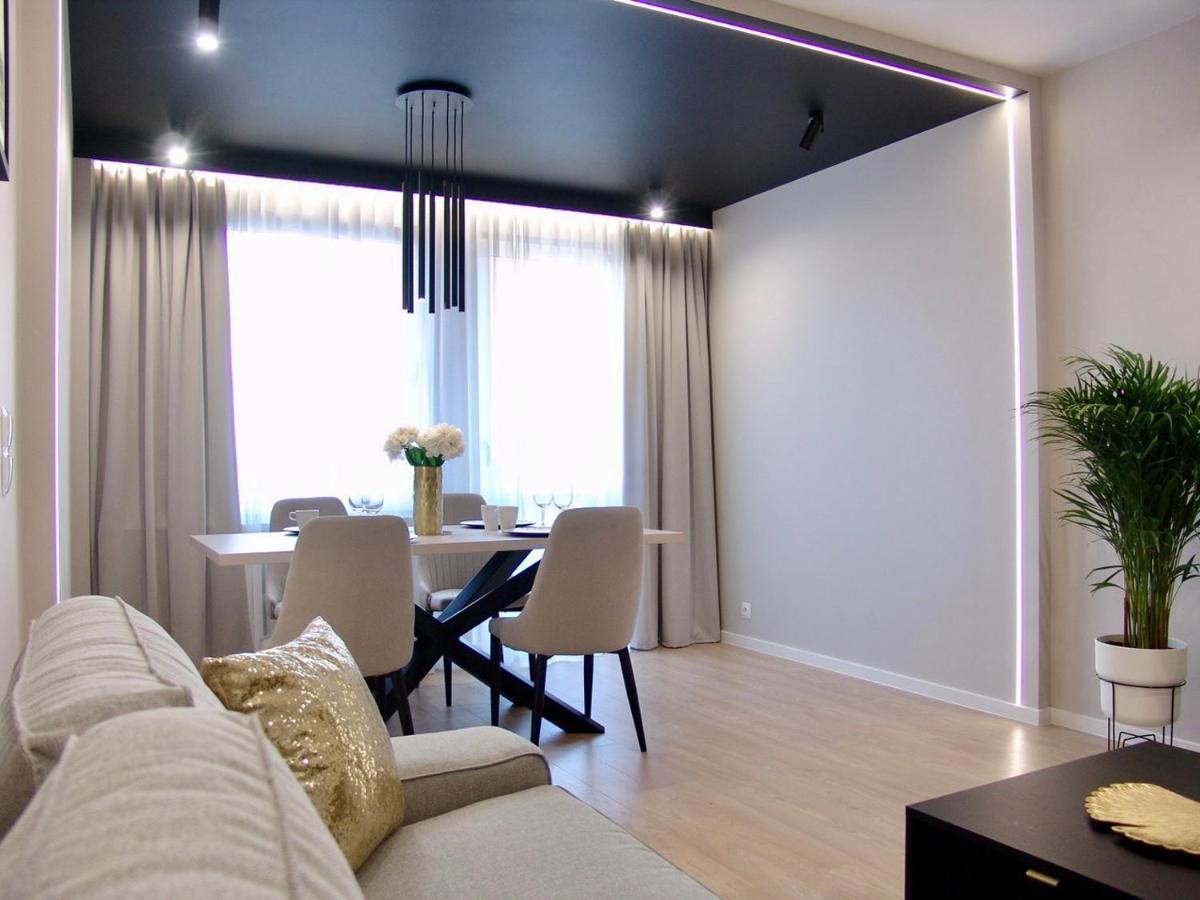 Zb Apartment Beige Piekary Slaskie Bagian luar foto